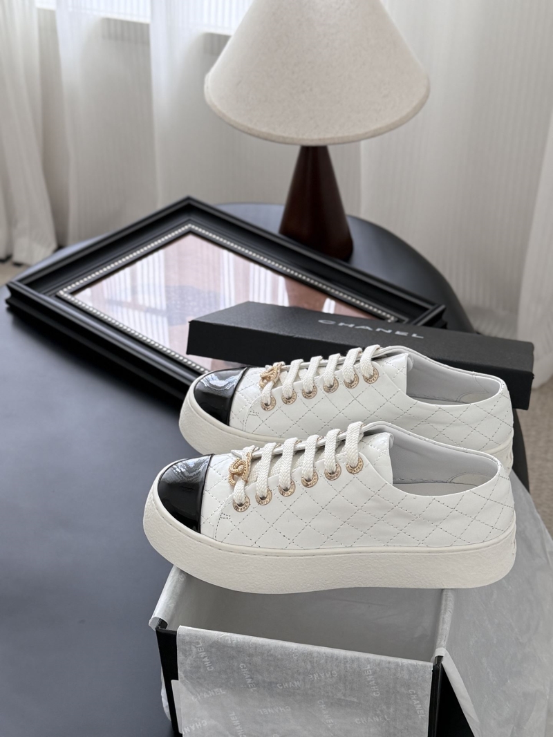 Ch**el sport shoes